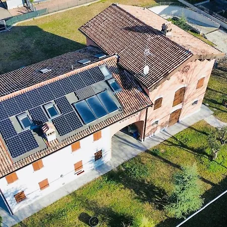 Private Pool In The Heart Of Motor Valley Apartamento Formigine