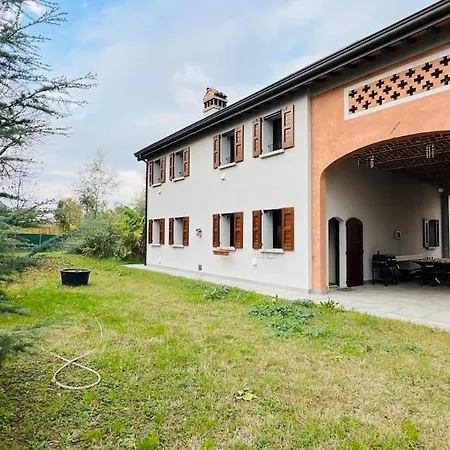 Private Pool In The Heart Of Motor Valley * Formigine